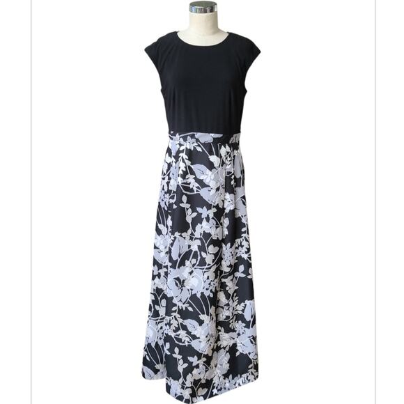 NWT Alex Evenings Floral Print Long Maxi Dress Pockets Size 10 Black White Event - Picture 2 of 13